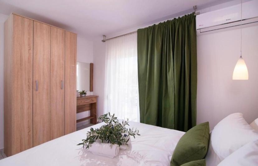 Lena Apartments 3 Потос Экстерьер фото
